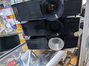 Optoma S310e Projector – Reliable Bright Display for Office Home