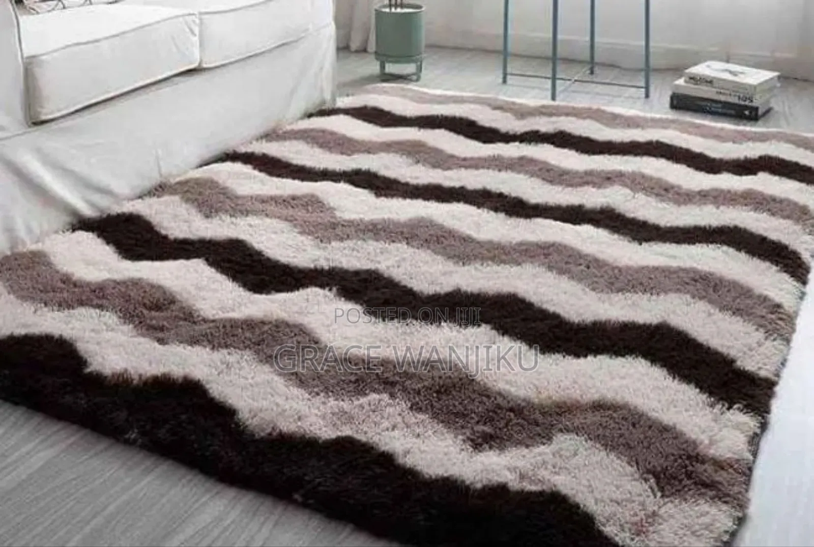 *Fluffy Carpets* Fluffy Carpet