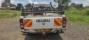 Isuzu D-MAX 2015 White