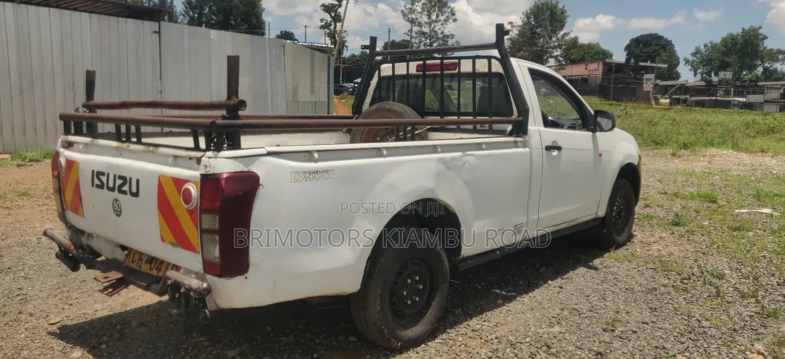 Isuzu D-MAX 2015 White