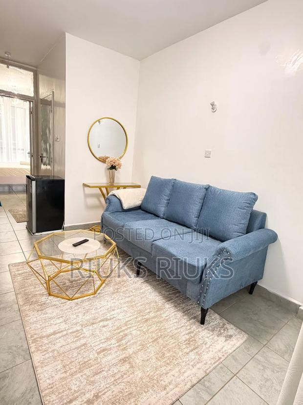 Luxury Space-One Bedroom Furnished Airbnb in Thika Road With Netflix