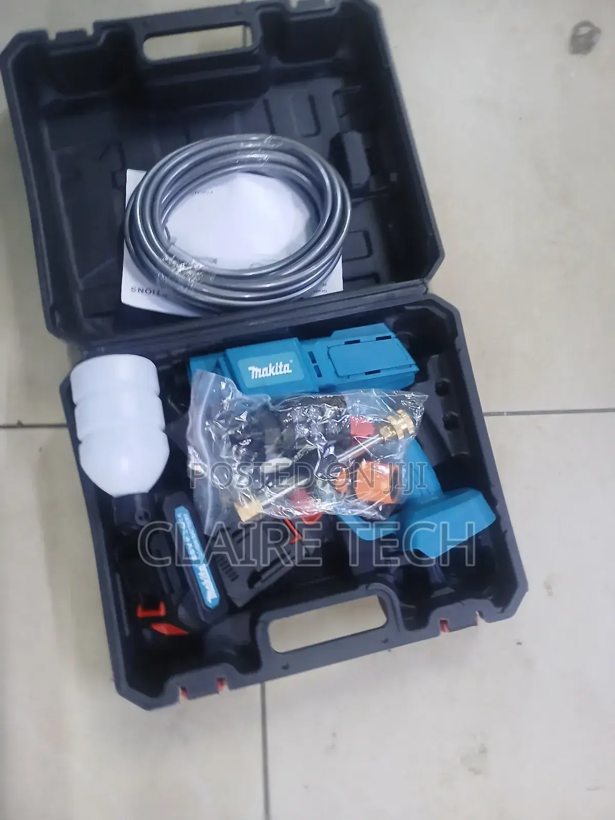 Makita Handheld Car Washer Gun – Powerful Water Spray