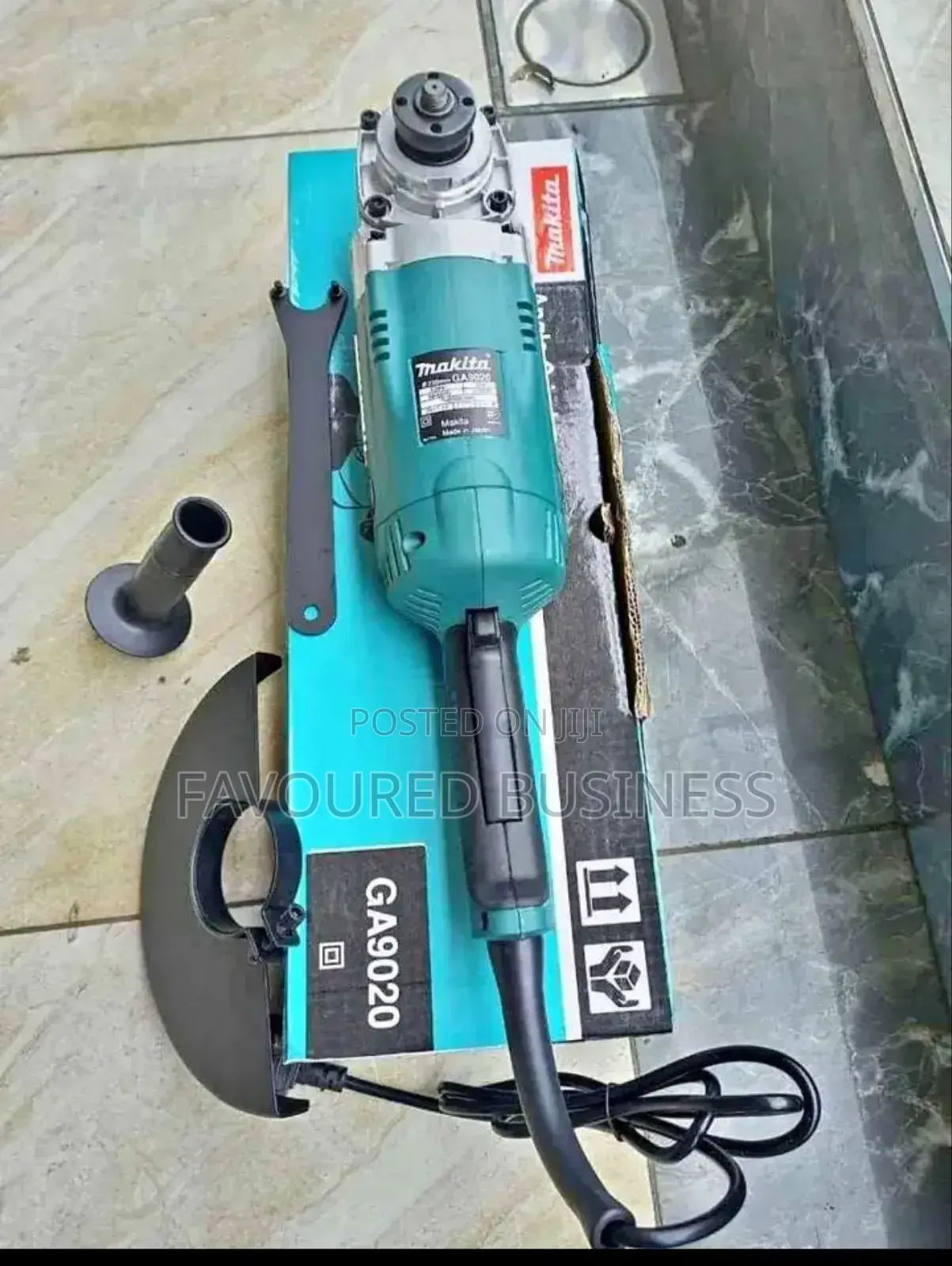 New Affordable Makita /9inch Angle Grinder