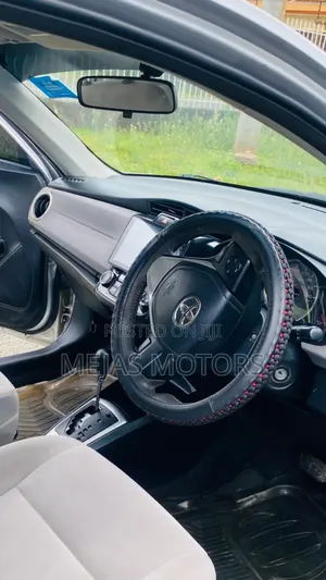 Toyota Axio 2014 Silver