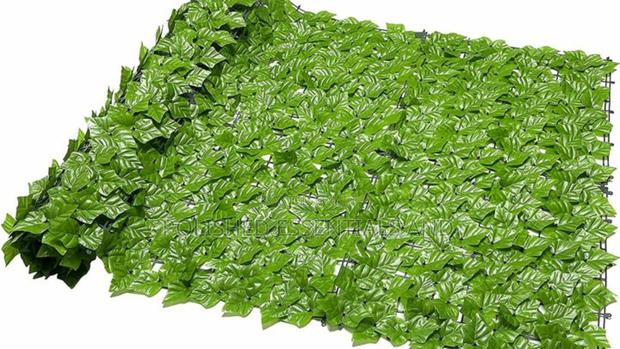 Fresh Green Look Artificial Fence - main view