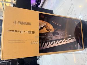 Yamaha PSR-483 Keyboard - thumbnail 2