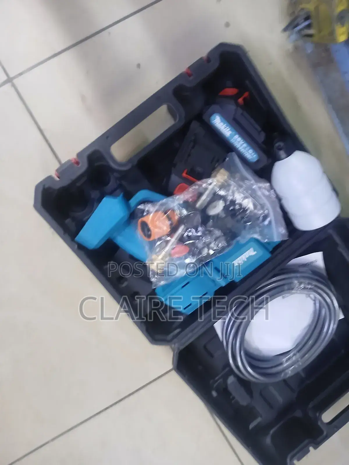 Makita Portable Car Wash Pressure Gun – Strong Efficient