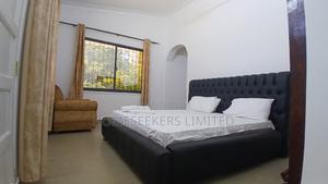 Hayati Villa - thumbnail 2