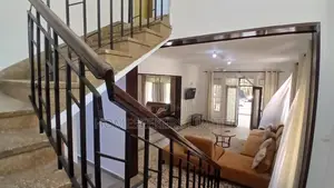 Hayati Villa