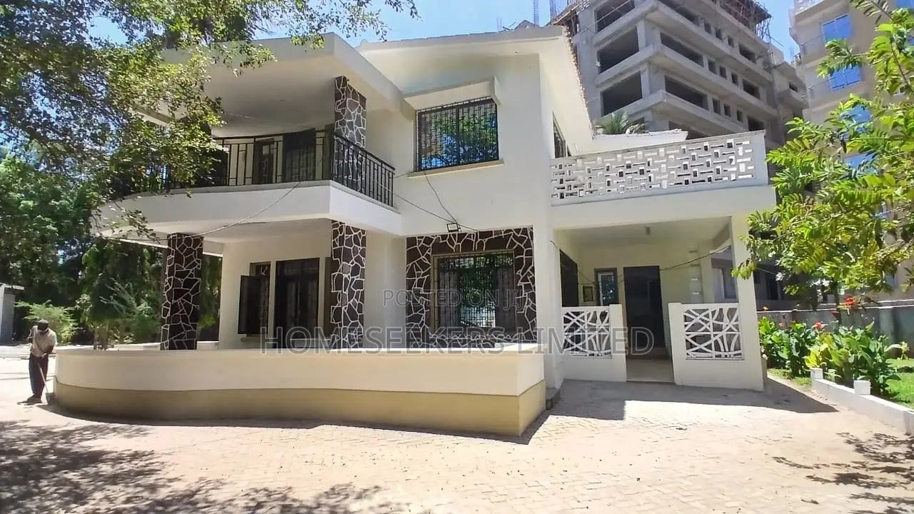 Hayati Villa