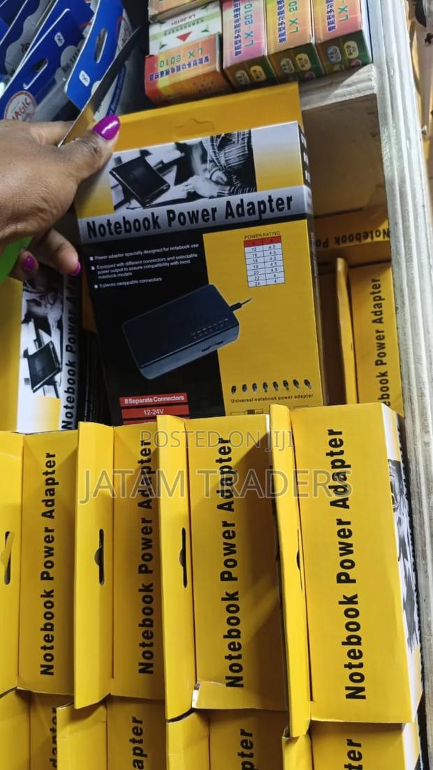 High Quality Notebook Power Adapter - main view