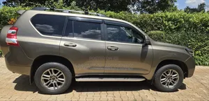Toyota Land Cruiser Prado 2013 Brown