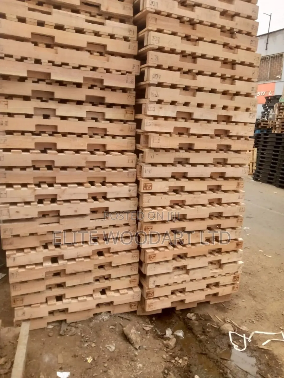Heat Treated Framed Pallets