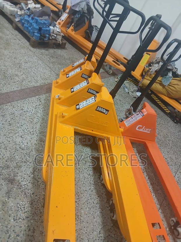 Pallet Trolley - 3000kg - thumbnail 3