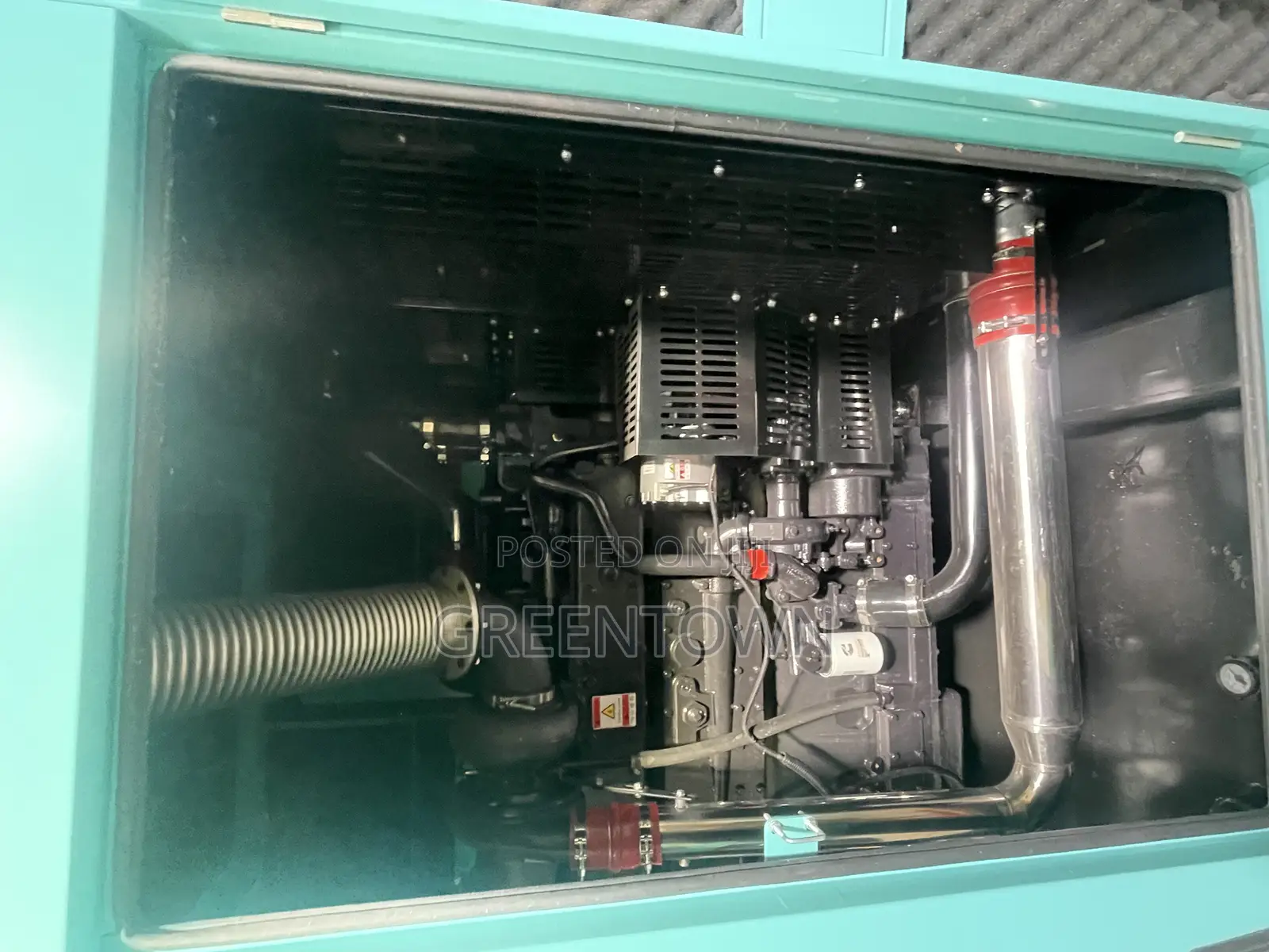 700kva/750kva Cummins Diesel Generator – Silent
