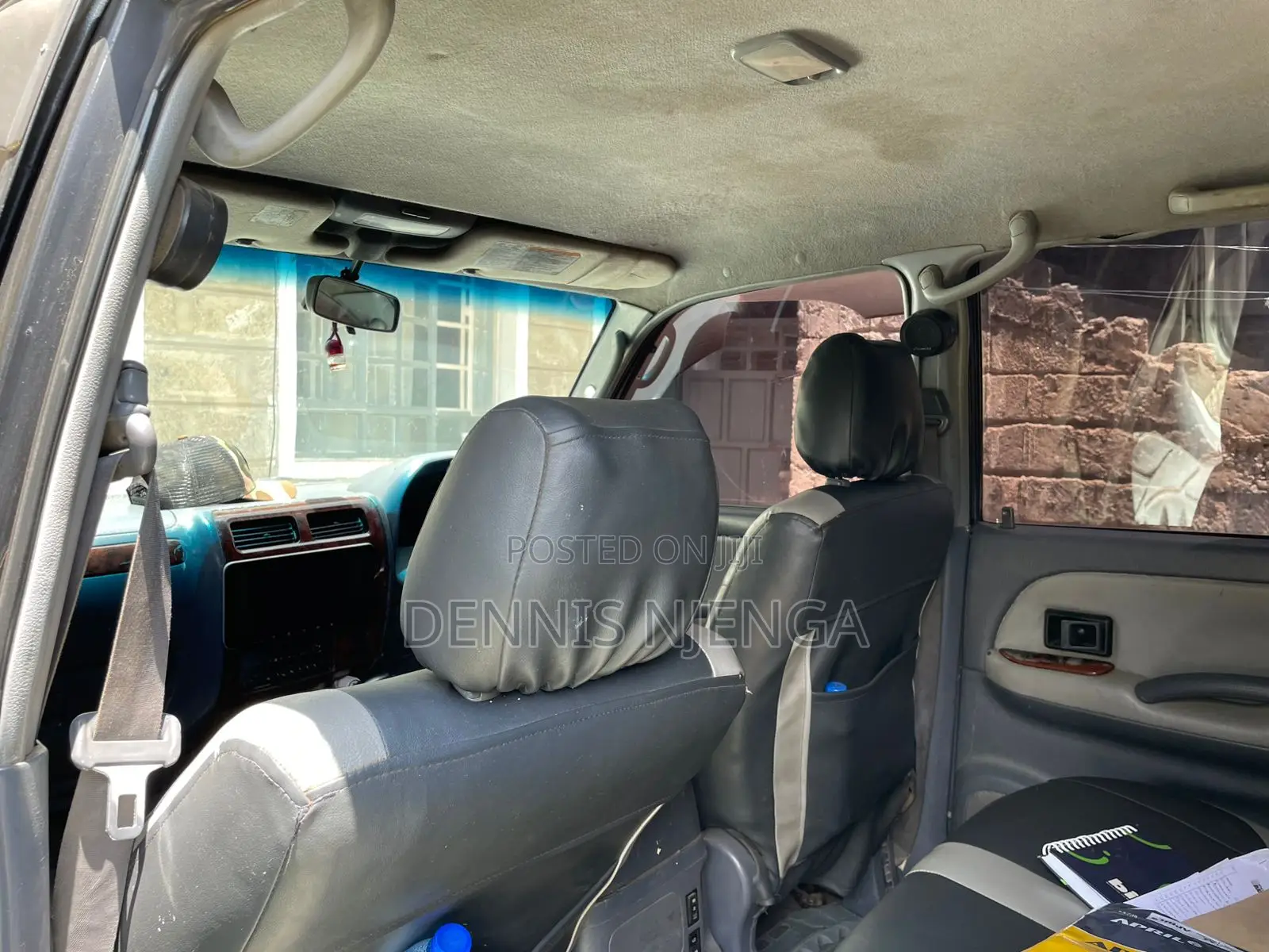 Toyota Land Cruiser Prado 2000 White