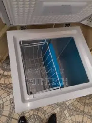 Ramtons 95litres Deep Freezer