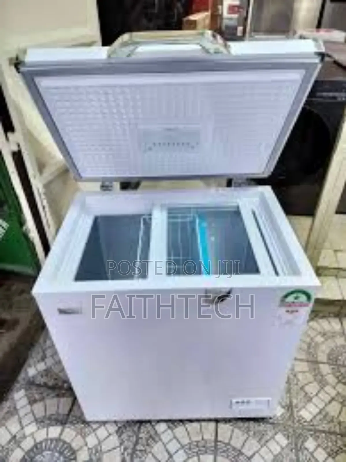 Ramtons 140litres Deep Freezer