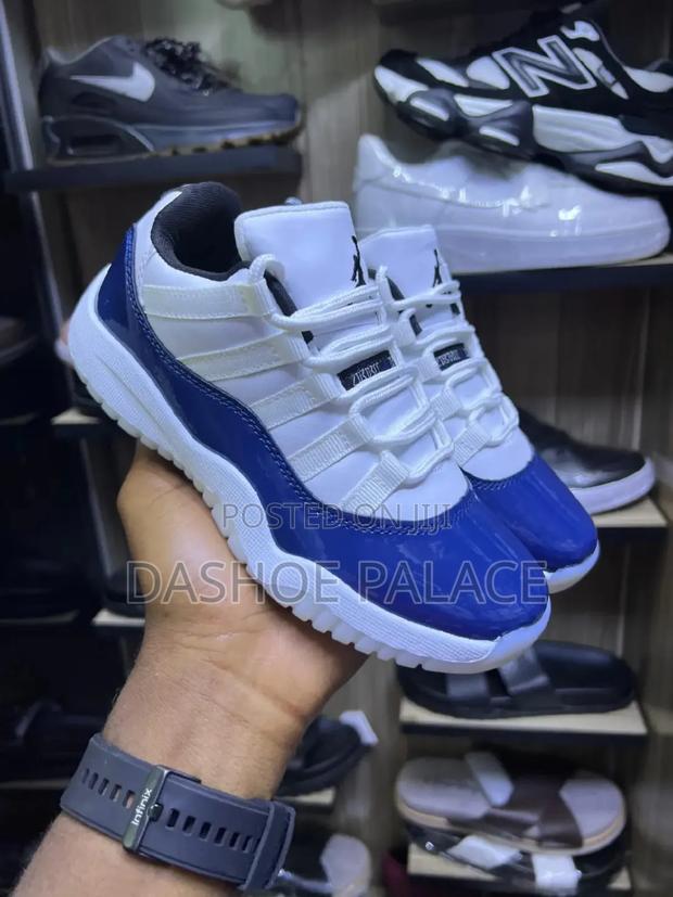 J11 Blue White, Low Cut - thumbnail 3