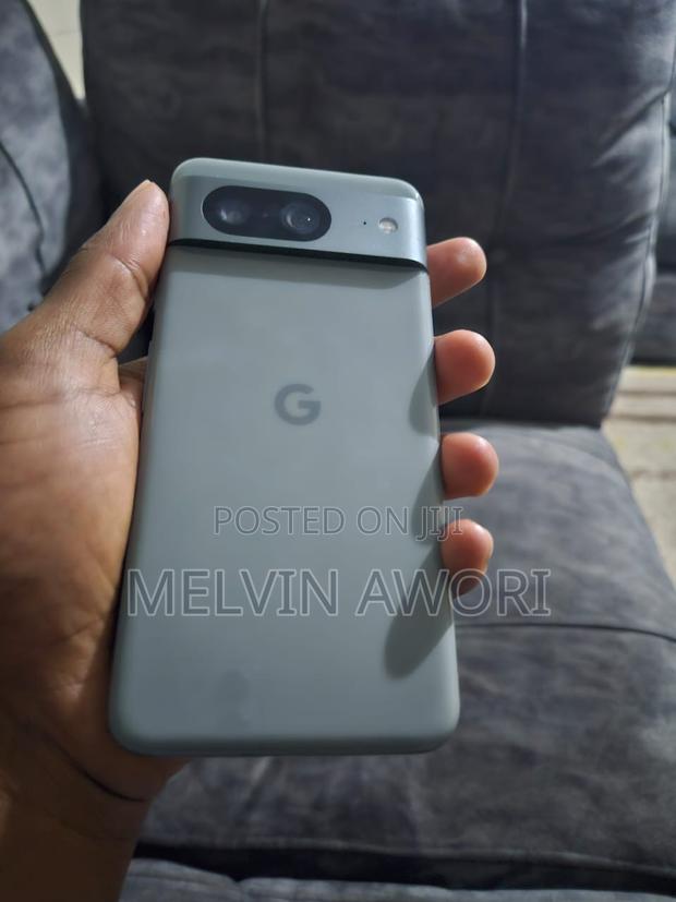Google Pixel 8 128 GB Green - thumbnail 3