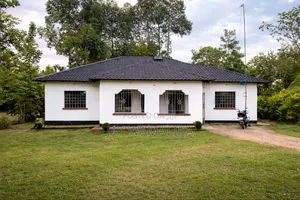 3bdrm Bungalow in Kamkunji, Butali/Chegulo for sale