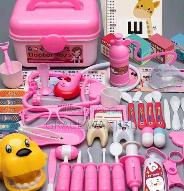 Doctor Playset Medical Kit Contains Children's Injections