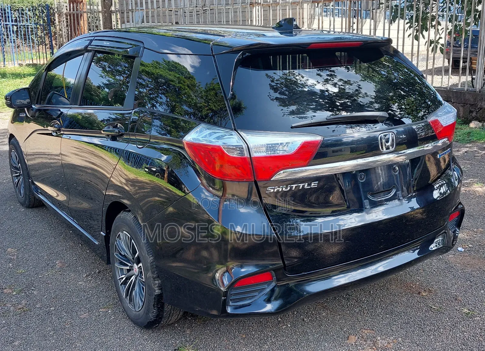 Honda Shuttle 1.5 Hybrid 2WD 2018 Black