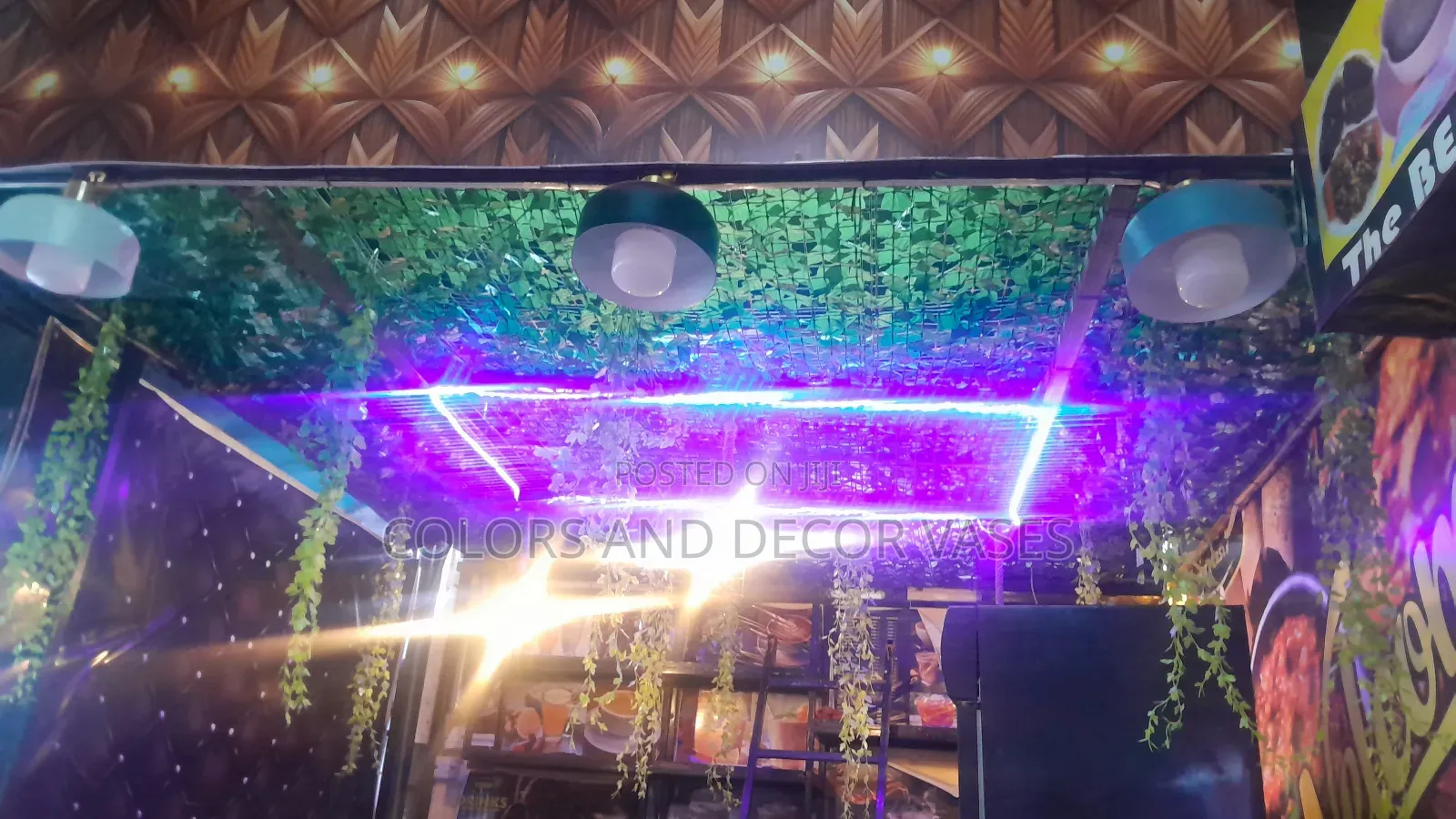 Decor Your Bar and Counter Affordably
