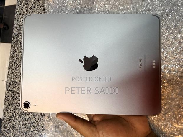 Apple iPad Air 11 (2024) 128 GB Silver - thumbnail 2