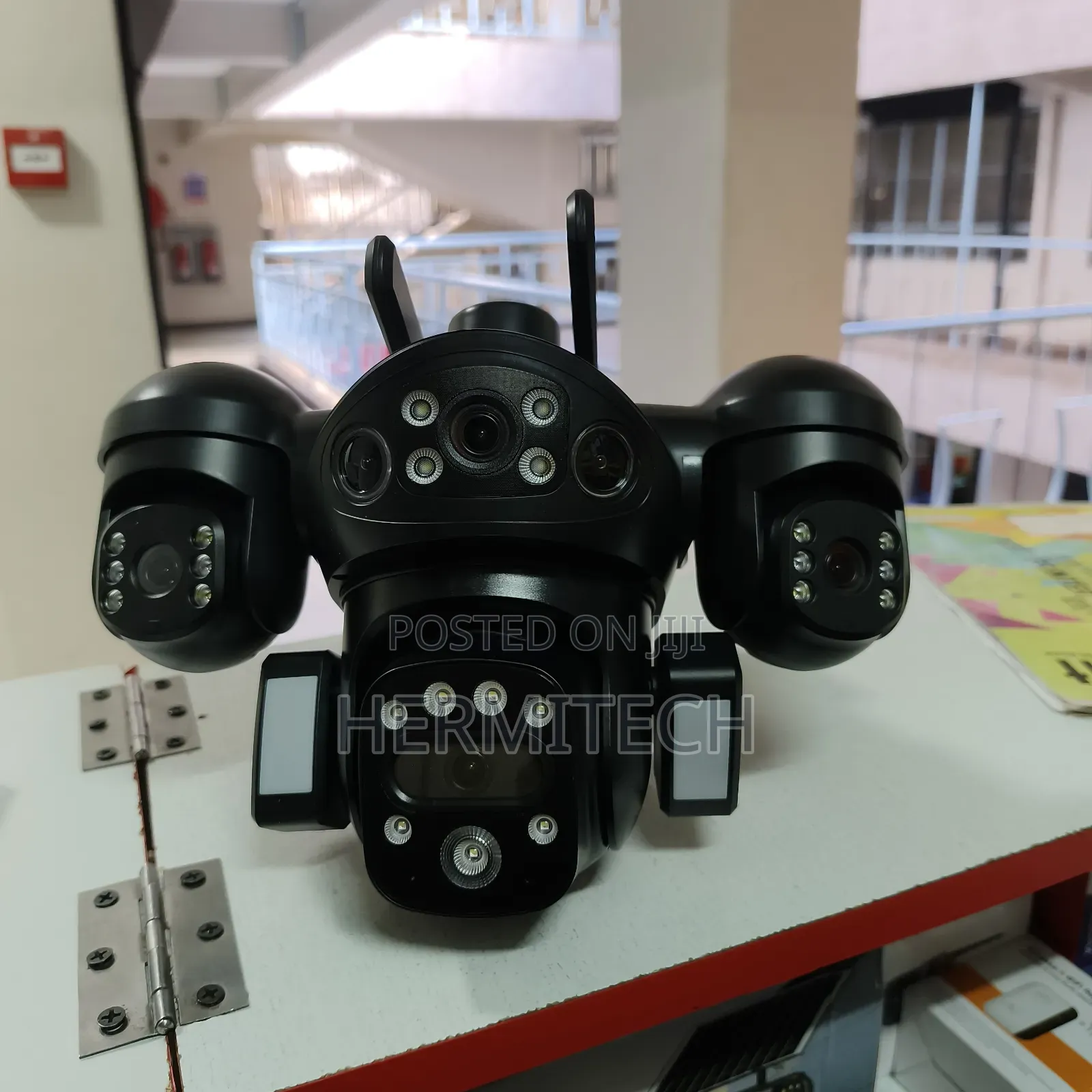 CCTV 4lens With No Complicated Cabling and Clear Vision Recordings