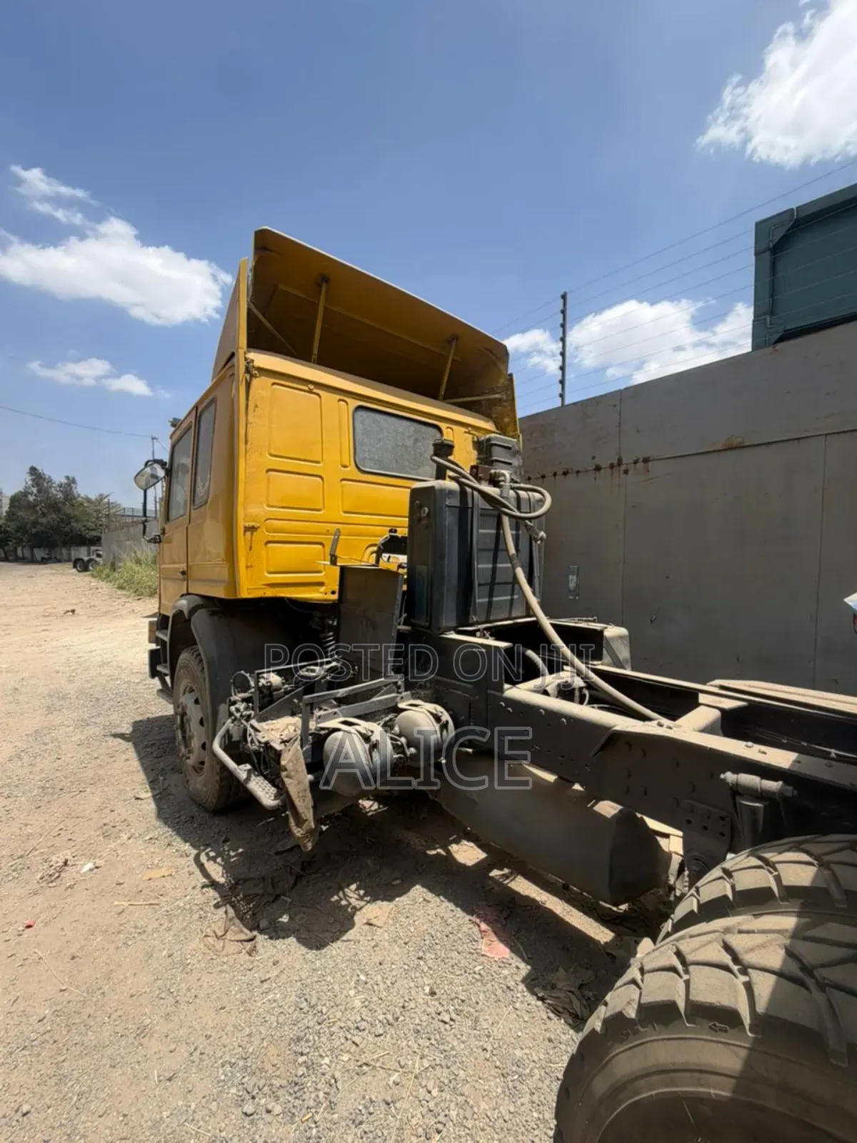 6x4 Scania 113 Prime Mover for Sale
