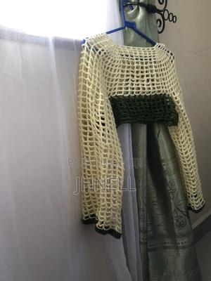 Crocheted Mesh-Crop Top - thumbnail 2