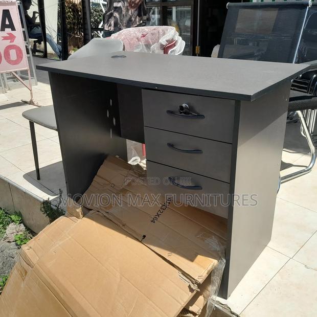 Office Desk Executive Office Desk - main view