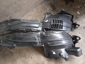 Stone Guards Landcruiser V8 Fj 200 Model
