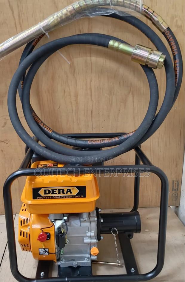 4 Stroke Engine Vibrator With Poker Shaft - main view