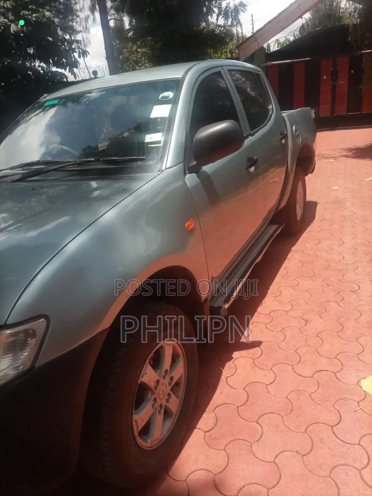 Mitsubishi L200 2008 Silver