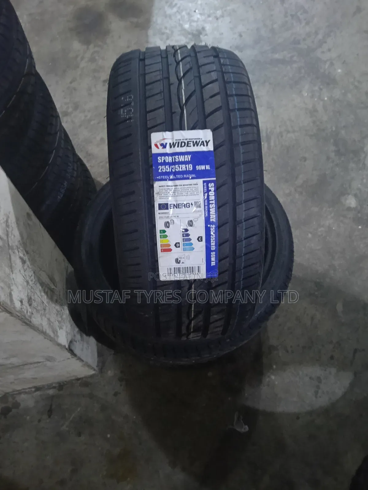 Widway 255/35r19 Ht