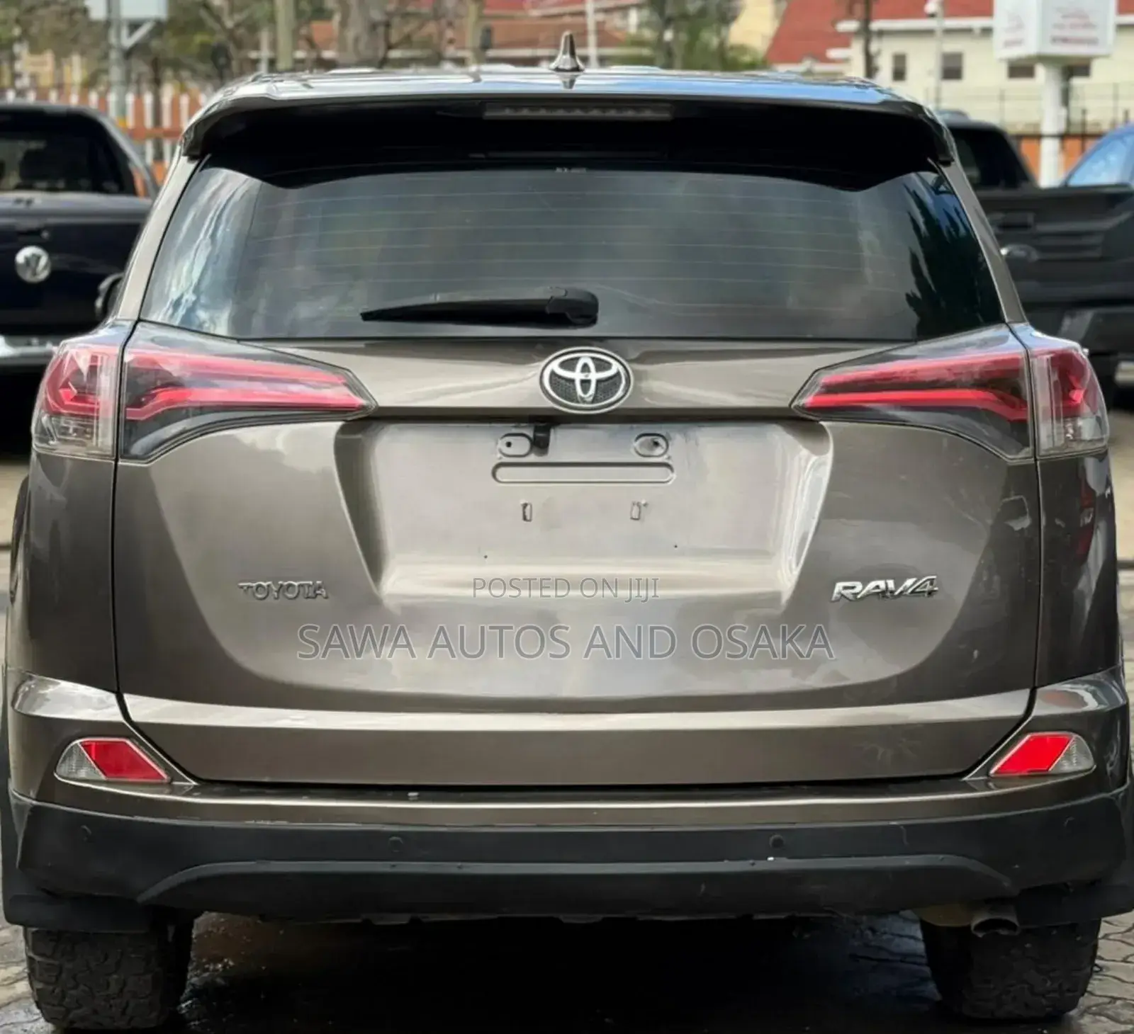 Toyota RAV4 2016 Gold