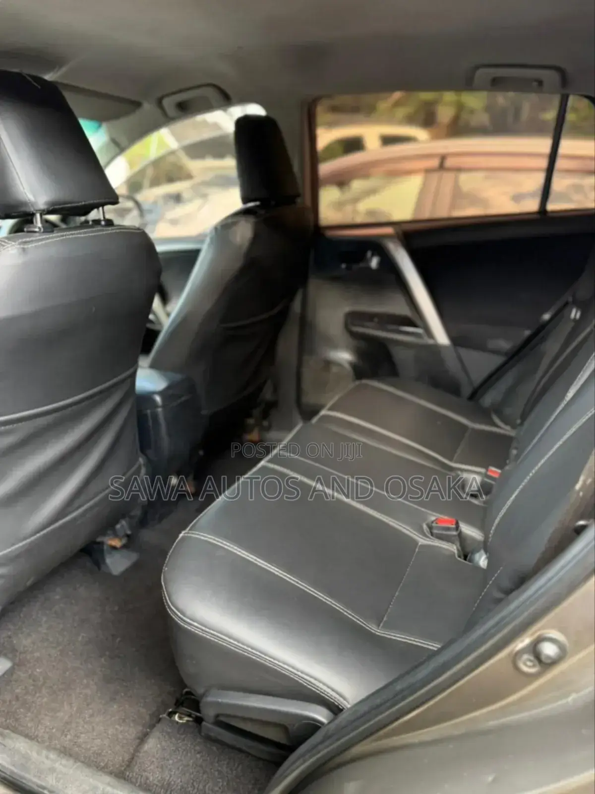 Toyota RAV4 2016 Gold