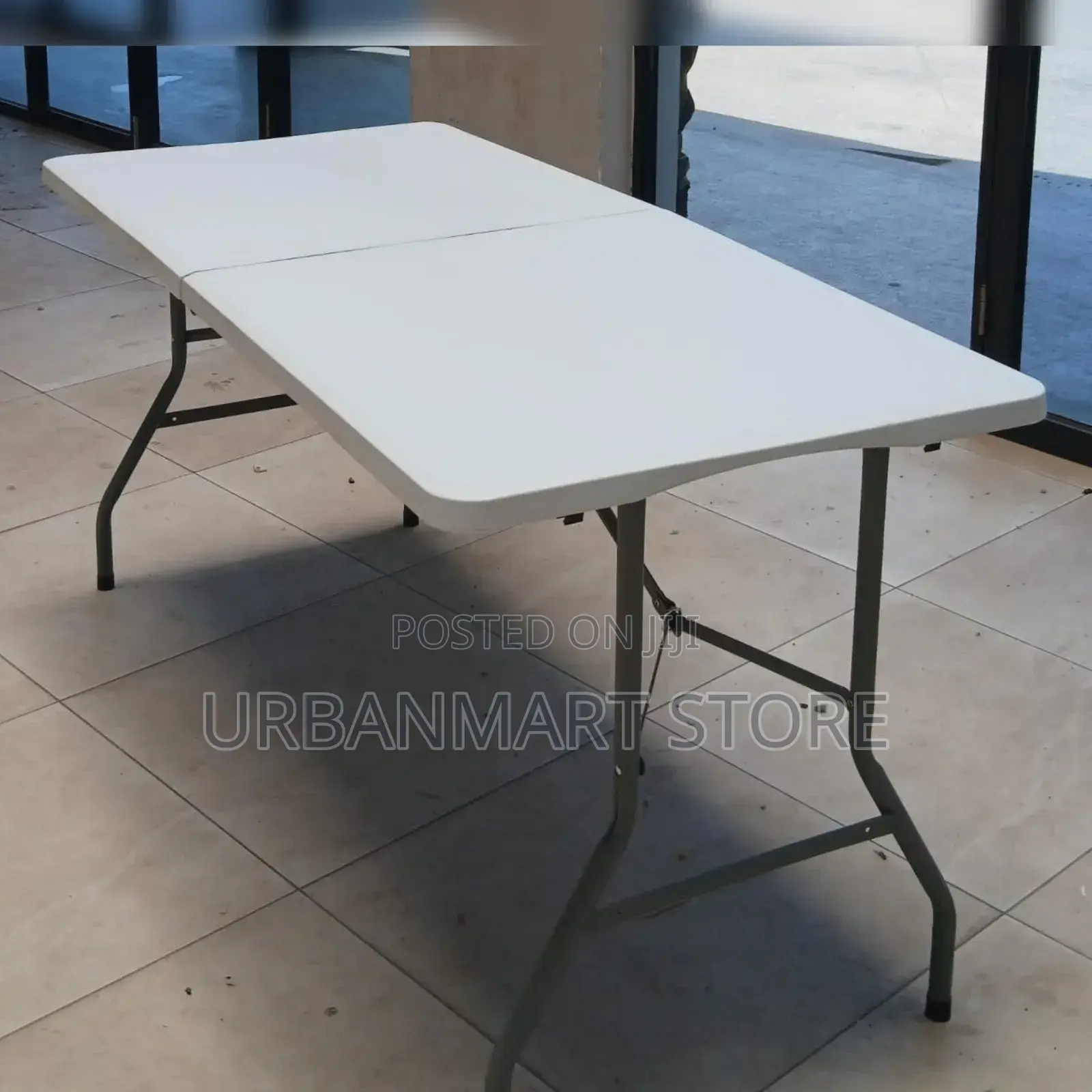 Heavy-Duty Rectangular Folding Table – Waterproof Easy to Carry