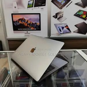 Laptop Apple MacBook Pro 2018 16GB Intel Core i7 SSD 256GB