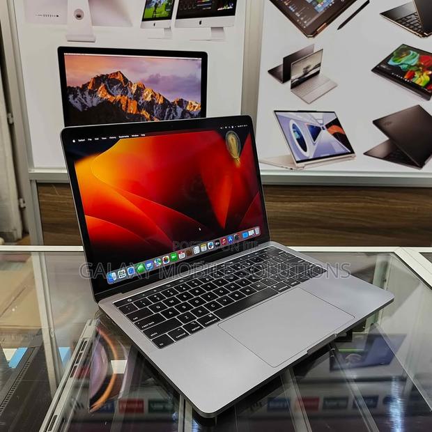 Laptop Apple MacBook Pro 2018 16GB Intel Core i7 SSD 256GB - thumbnail 4