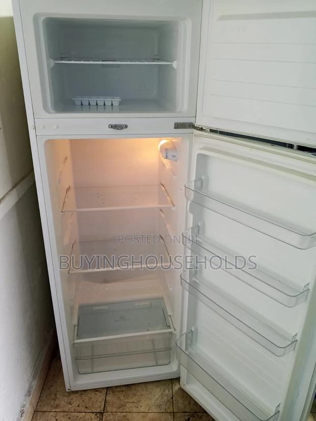 Ramtons 240l Two Door Fridge - thumbnail 4