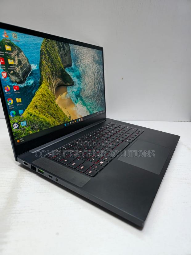 Laptop Razer Blade 16GB Intel Core i7 SSD 512GB - thumbnail 3