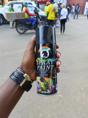 Gloss Black Spray Paint - thumbnail 2