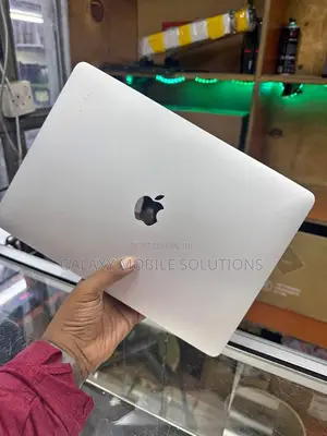 Laptop Apple MacBook Pro 2019 16GB Intel Core i5 SSD 256GB