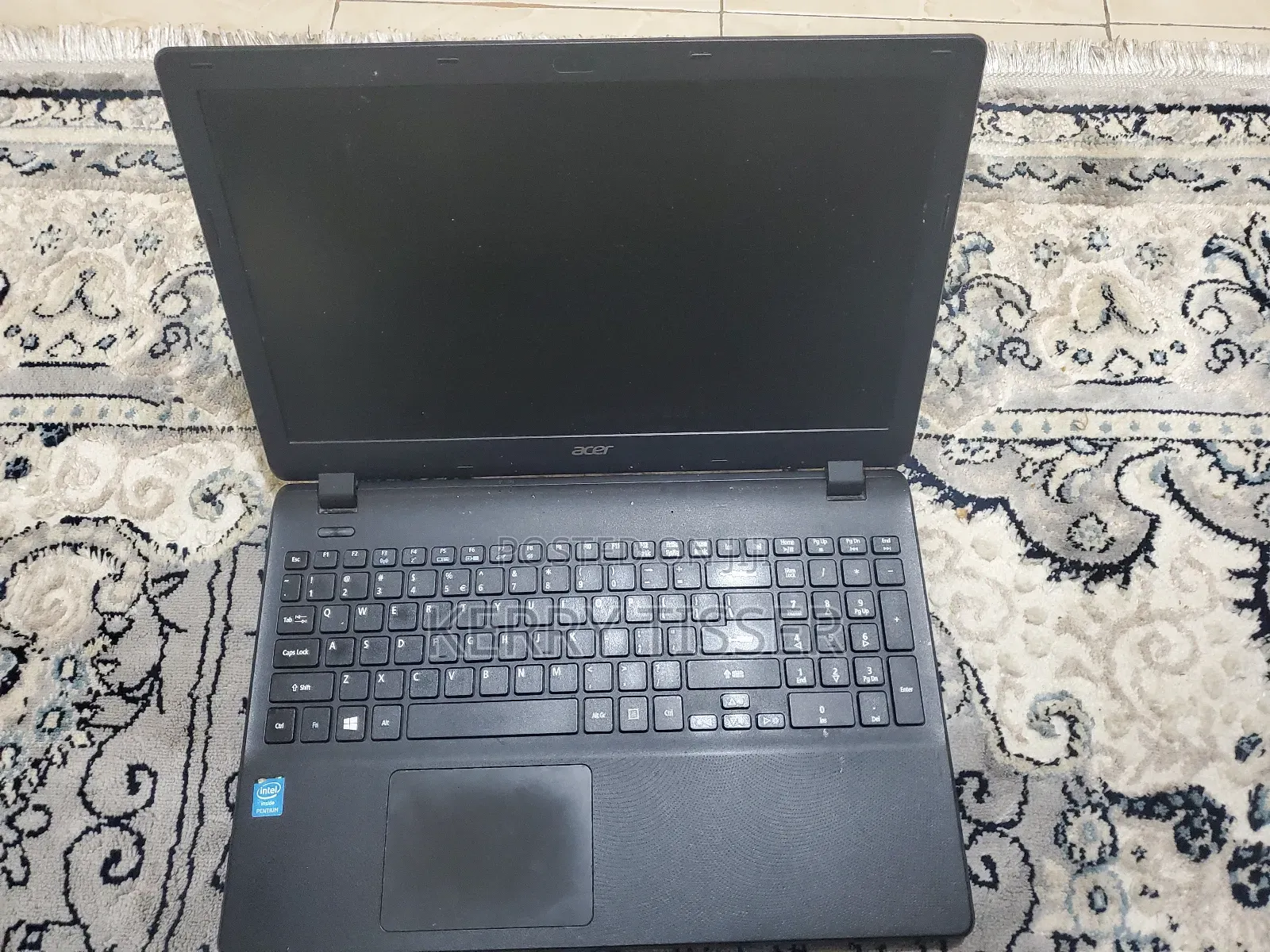 Laptop Acer Aspire ES1-512 4GB Intel Pentium HDD 256GB