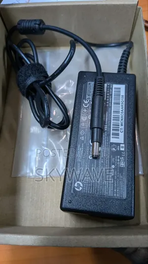 Hp Black Pin Adoptor 19v.3.3a