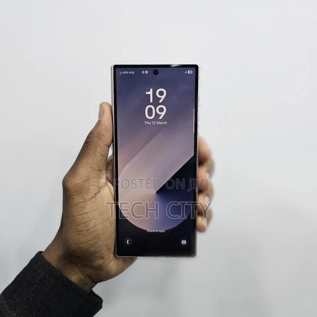 Samsung Galaxy Fold 512 GB Pink - main view