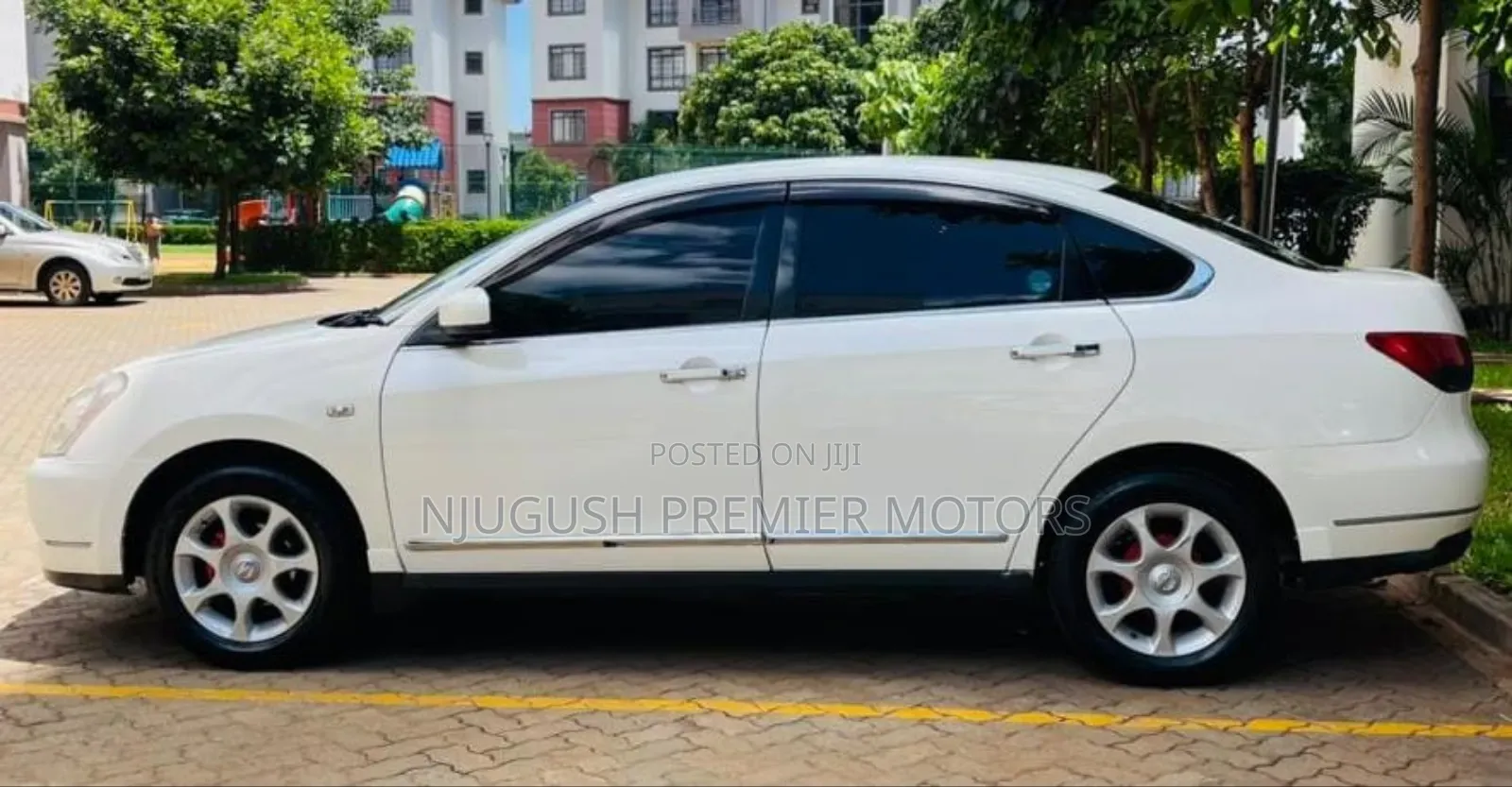 Nissan Bluebird 2012 White